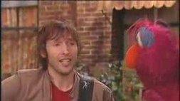 Screenshot of My Triangle, James Blunt on Sesame Street