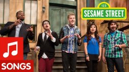 Screenshot of Sesame Street: Pentatonix Counts (& Sings) to Five